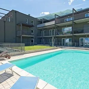 Modern Lake View With Pool Appartamento Musso